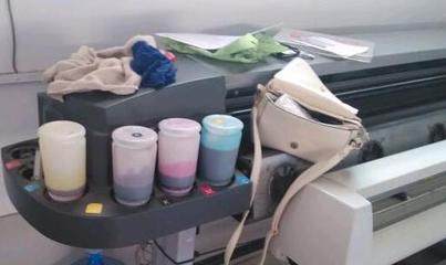 陜西閑置印刷設備處理_公司設備升級處置六色高精度寫真機_陜西閑置資產(chǎn)處理_Feijiu網(wǎng)(中國廢舊物資網(wǎng))